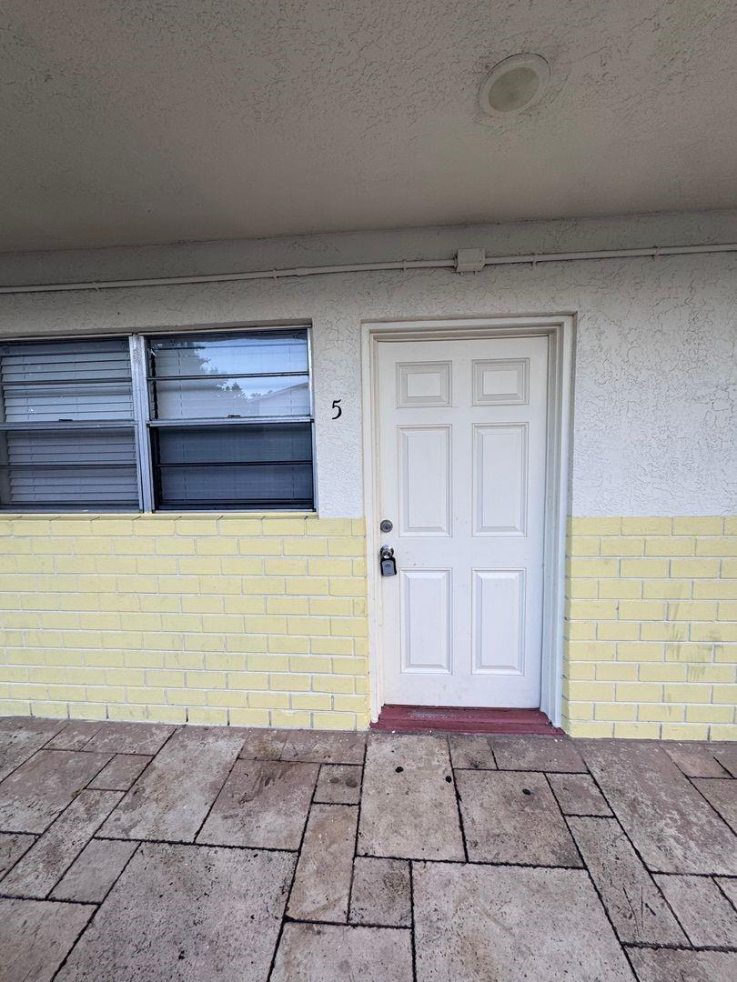 Margate Realty 1 42-42 B - Residential Lease