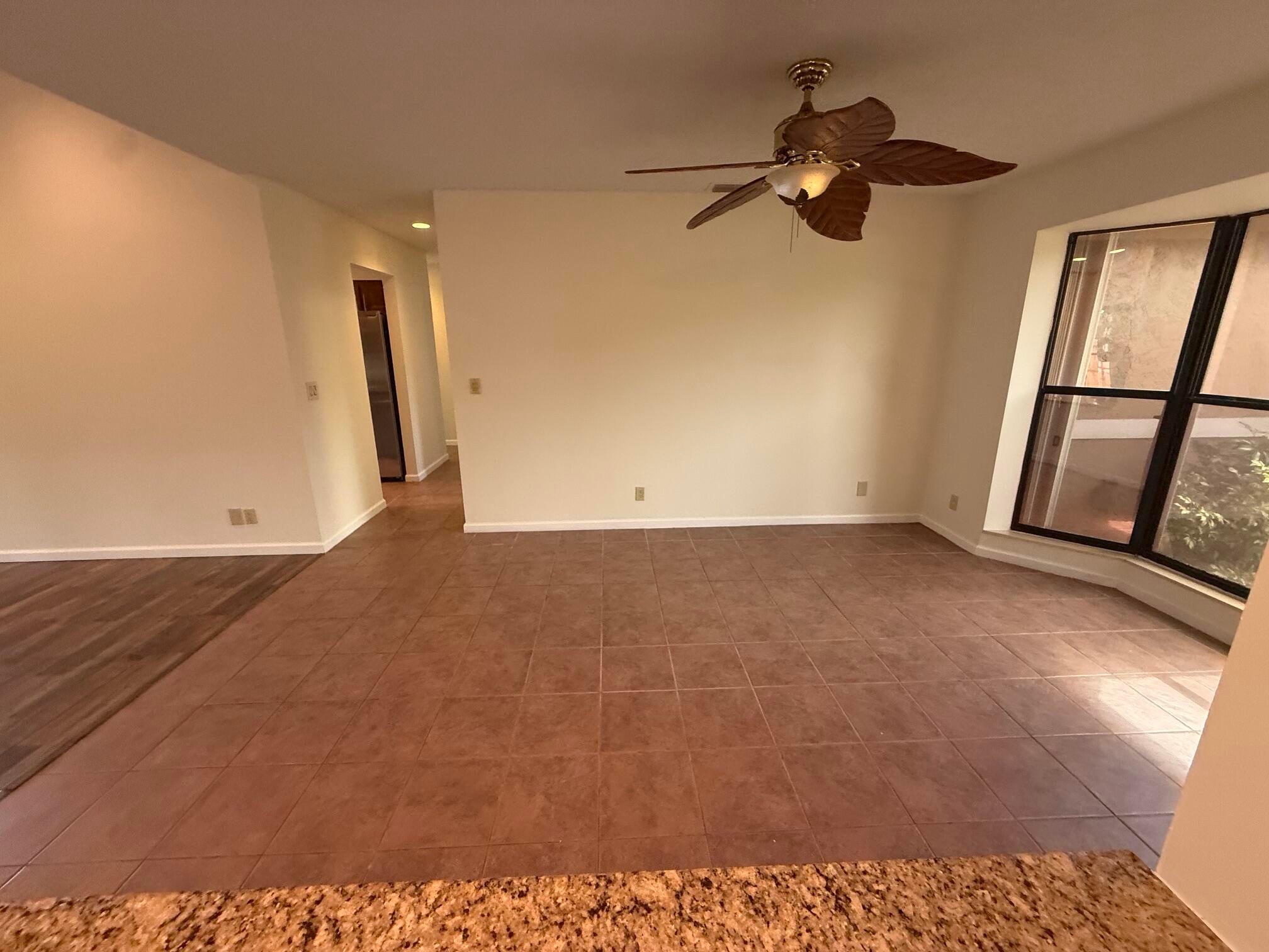 835 IVY Drive