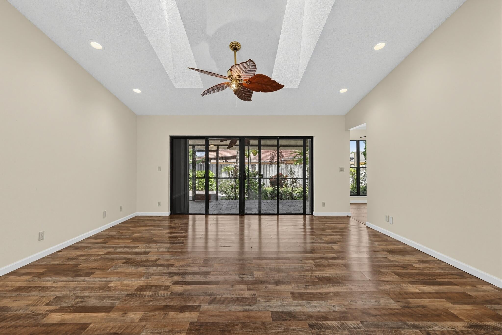 Properties 835 IVY Drive