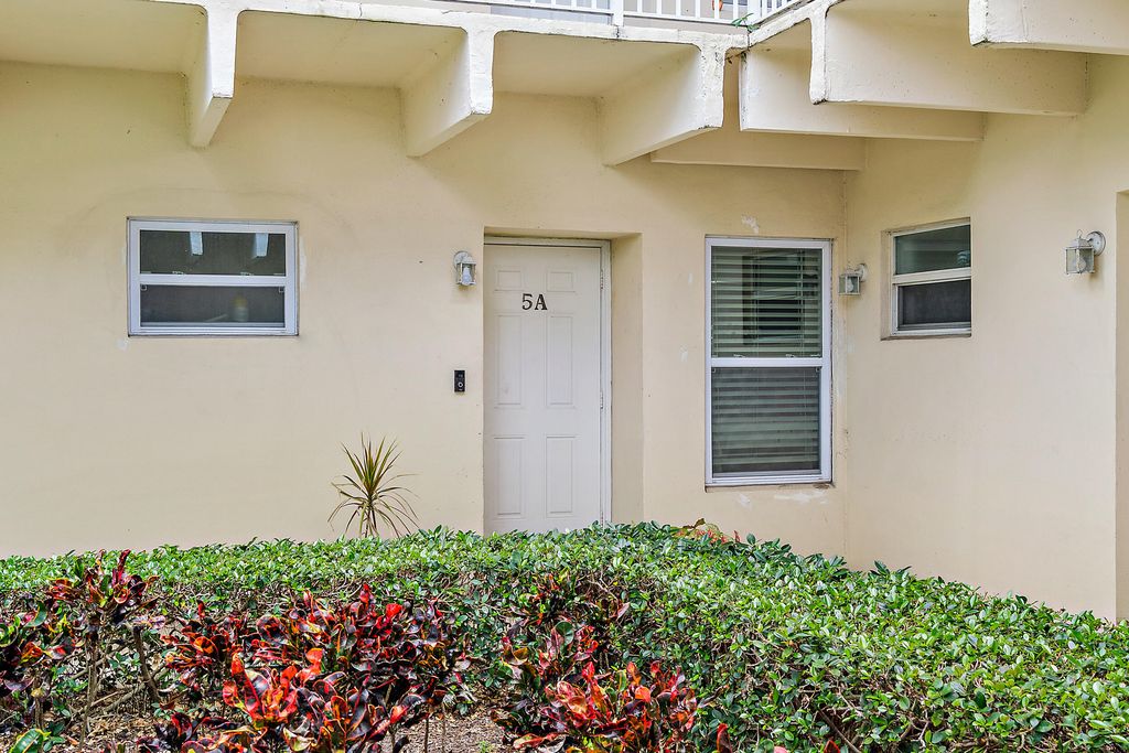 Photo of 10330 N Military Trail #5a, Palm Beach Gardens, FL 33410 (MLS # R10797212)