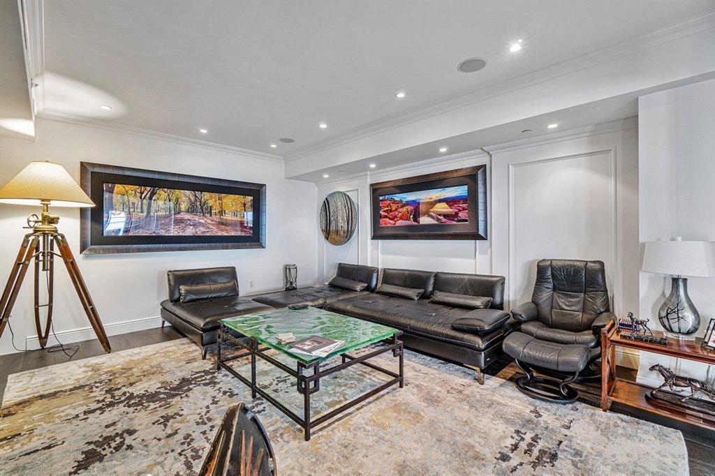 200 EAST PALMETTO PARK CO - Residential