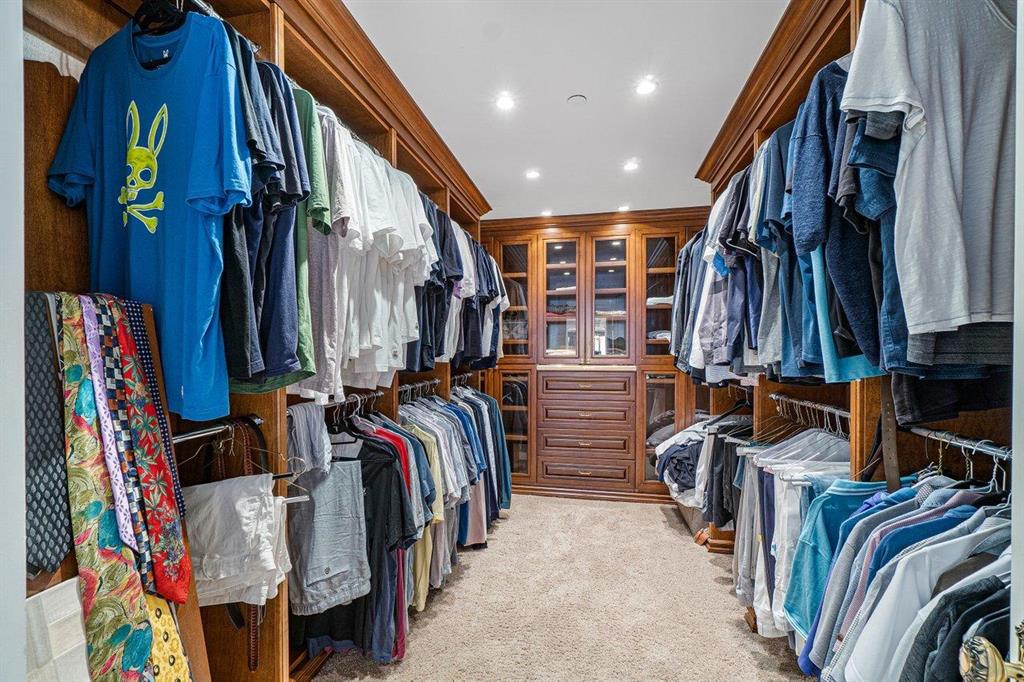 200 EAST PALMETTO PARK CO - Residential