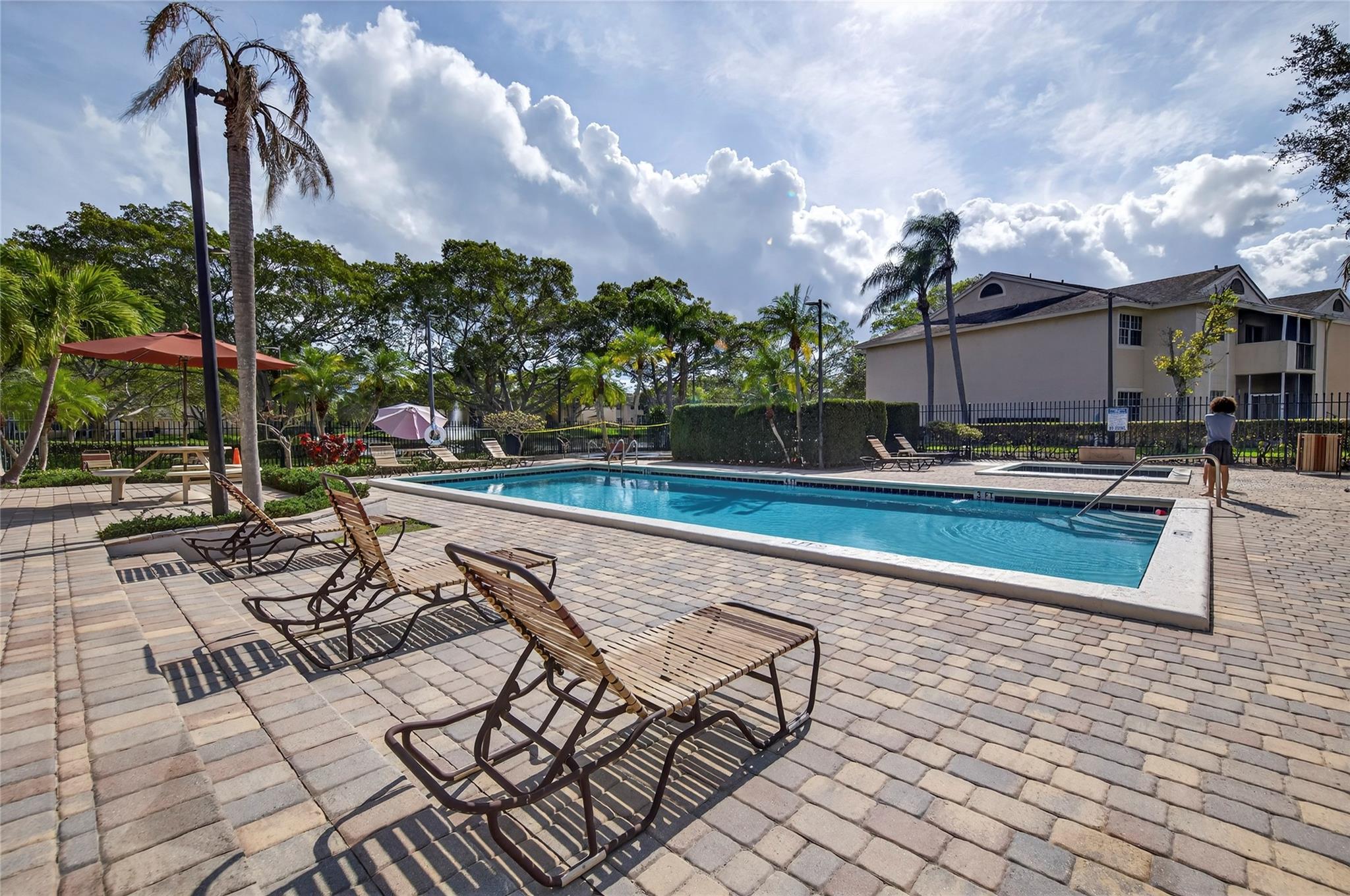 Waters Edge At Deerfield - Residential Lease