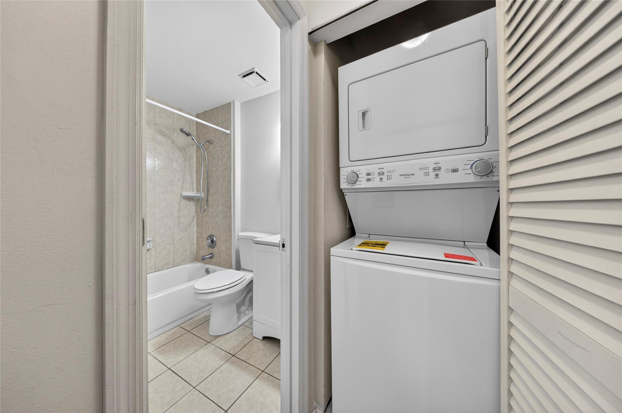 Waters Edge At Deerfield - Residential Lease