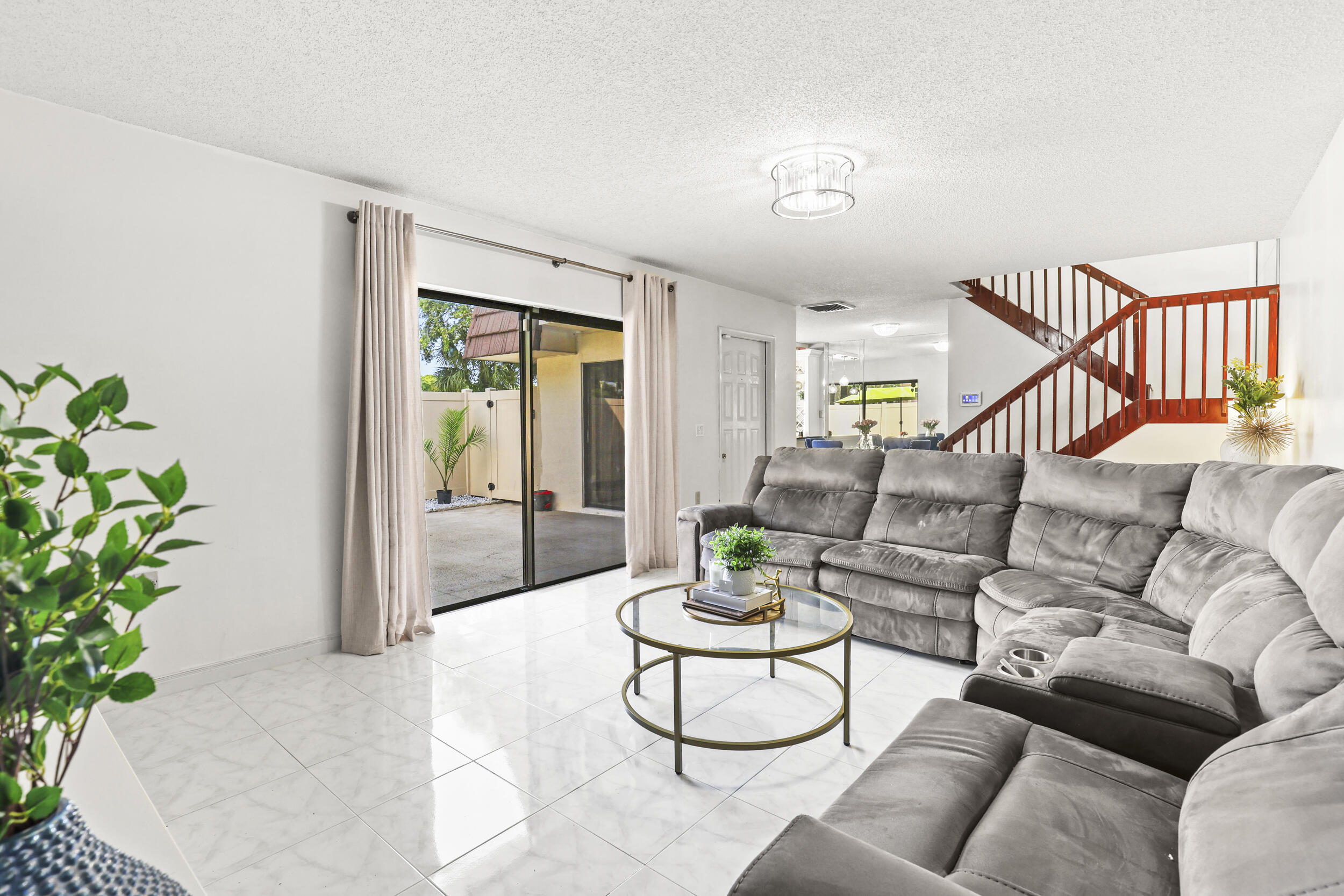 HERITAGE VILLAGE OF P B LAKES - Residential
