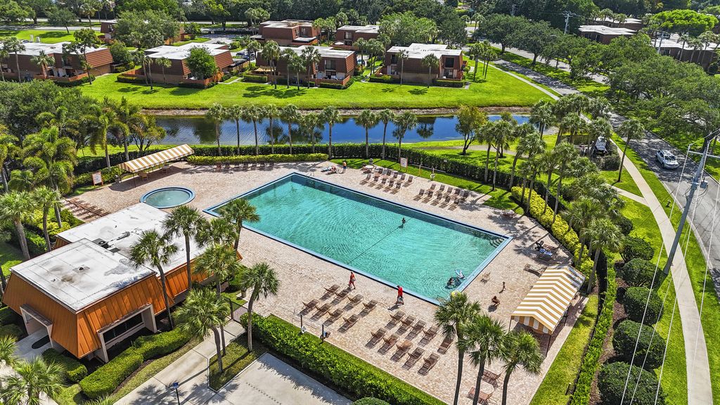 Photo of 7813 78th Way, West Palm Beach, FL 33407 (MLS # B26027337)