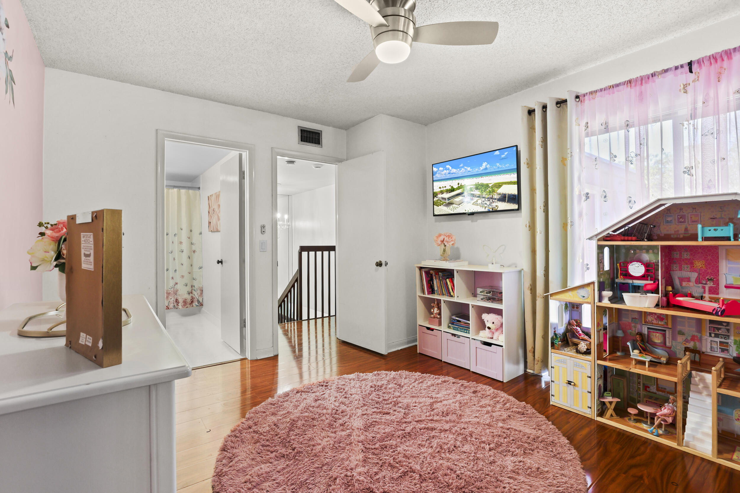 HERITAGE VILLAGE OF P B LAKES - Residential