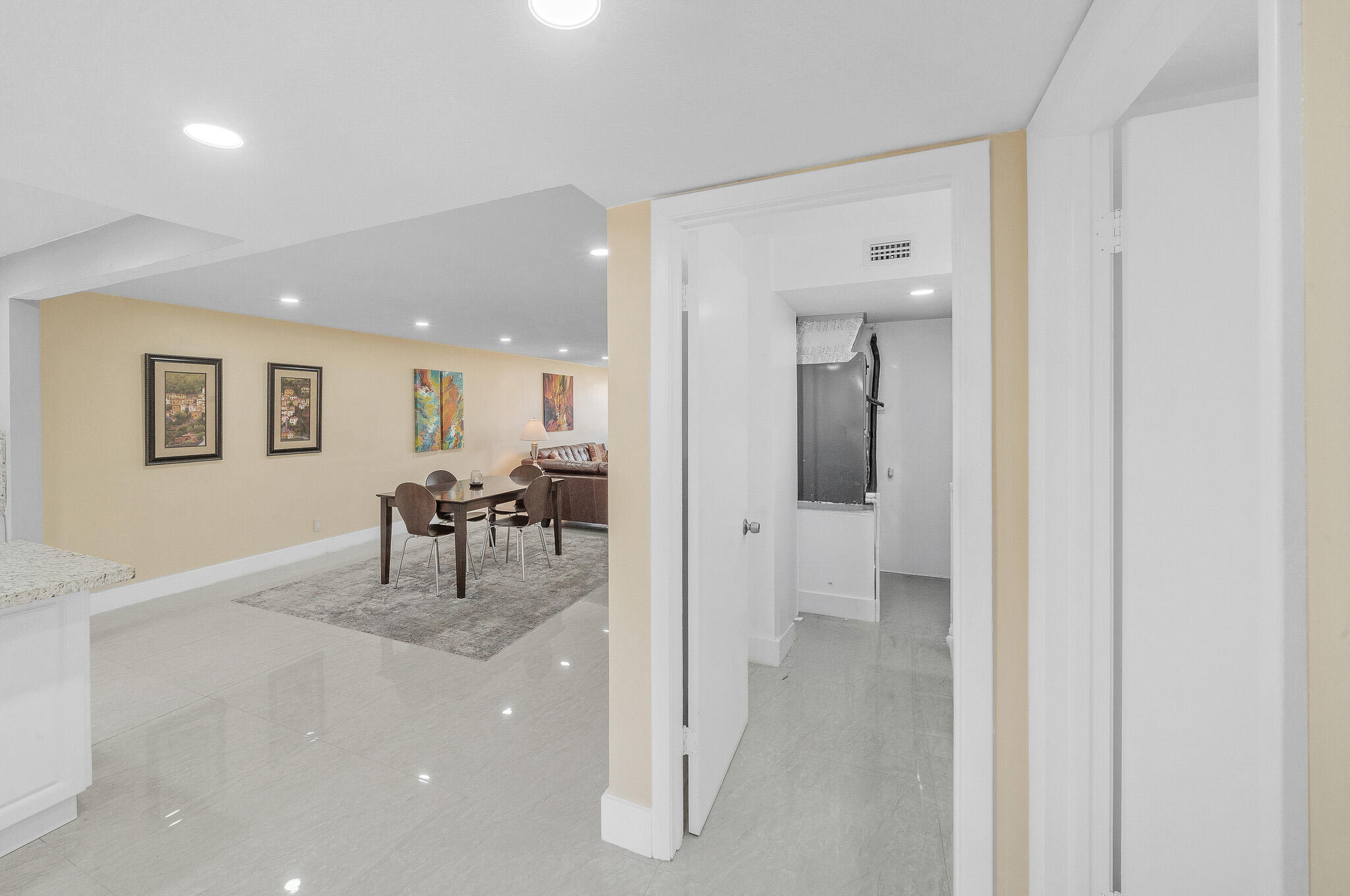 SUNRISE LAKES 183 CONDO - Residential