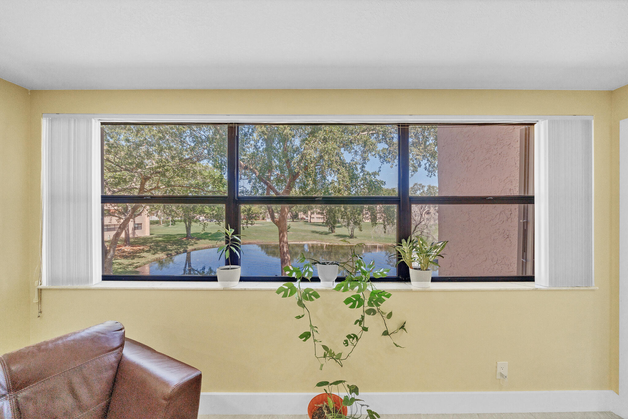 SUNRISE LAKES 183 CONDO - Residential