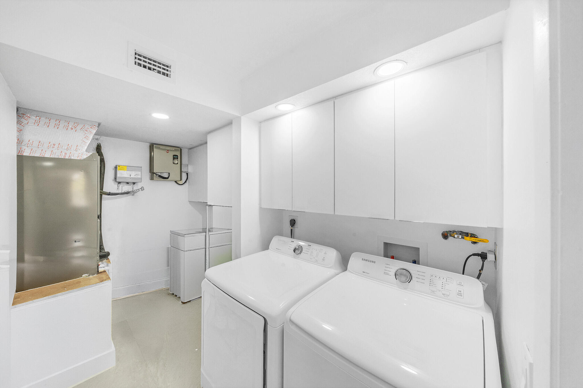 SUNRISE LAKES 183 CONDO - Residential