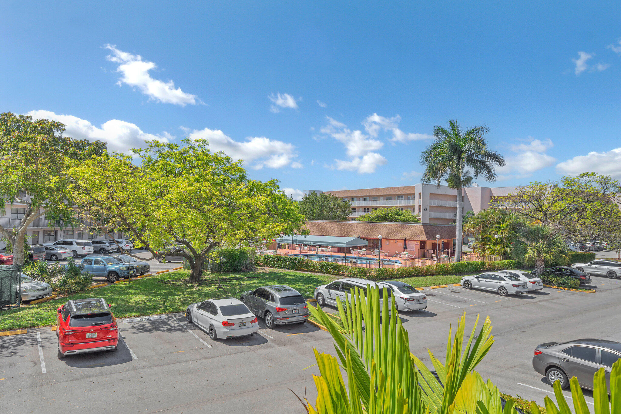 SUNRISE LAKES 183 CONDO - Residential