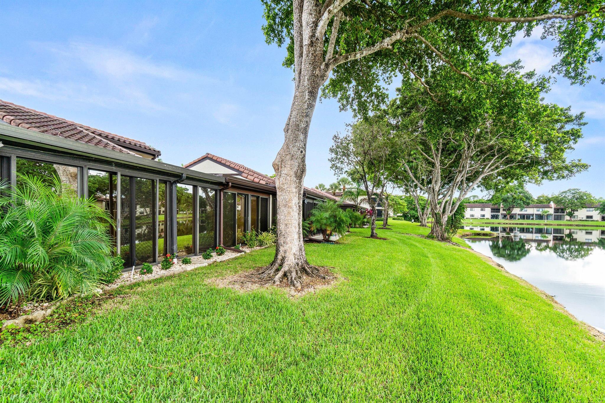 GLADES OF BOCA LAGO CONDO - Residential