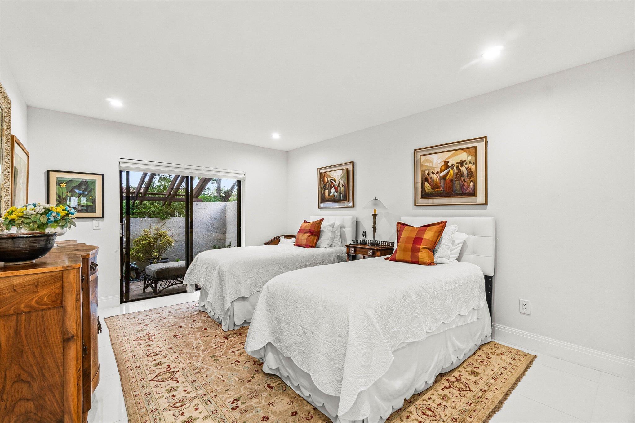 GLADES OF BOCA LAGO CONDO - Residential