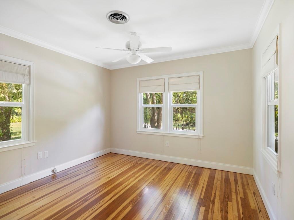 Braschs Green Acres - Residential