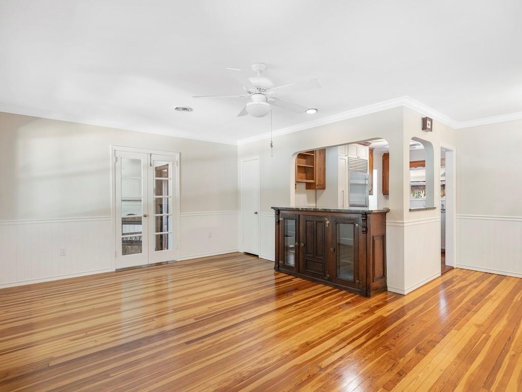 Braschs Green Acres - Residential