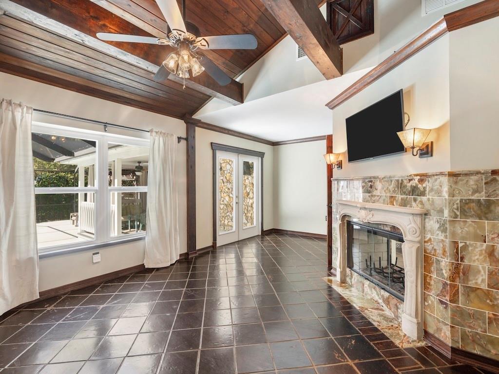 Braschs Green Acres - Residential