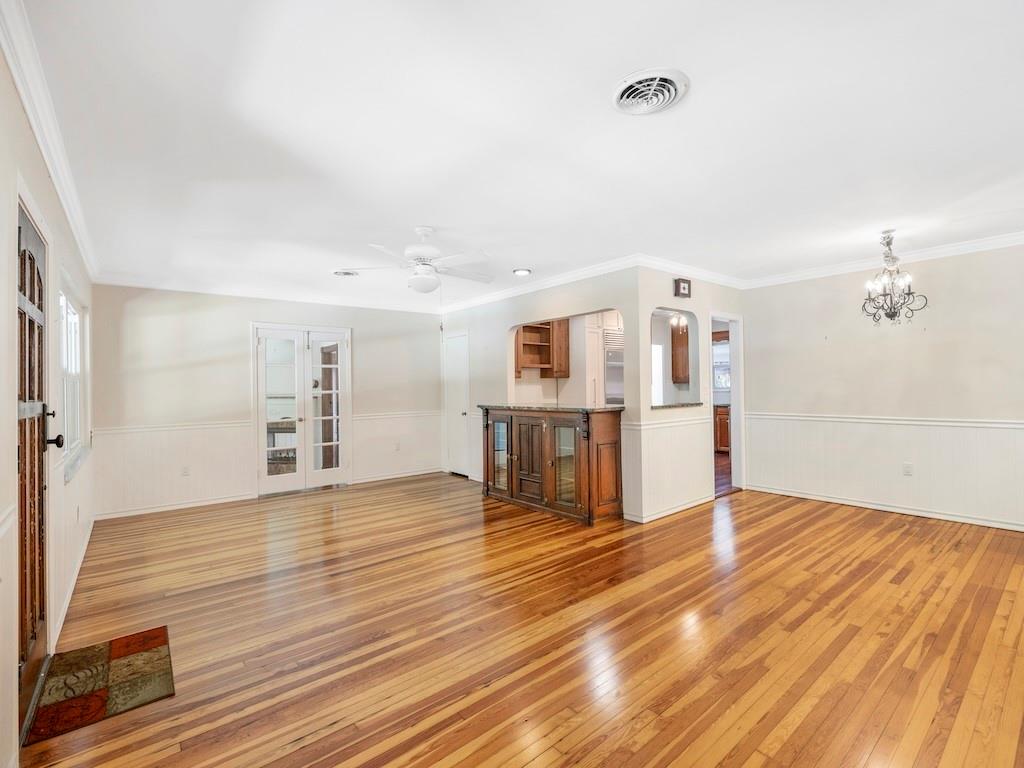 Braschs Green Acres - Residential