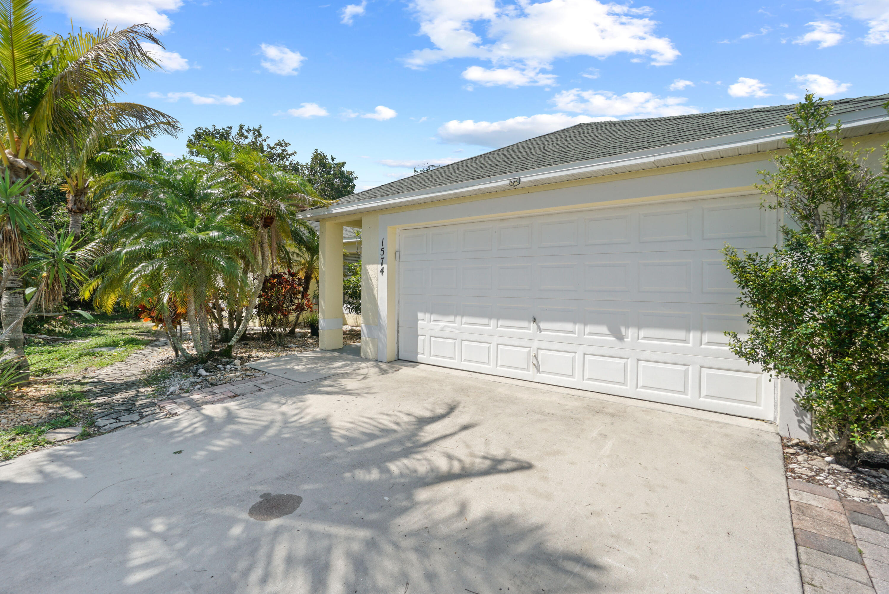 PORT ST LUCIE SECTION 62 - Residential Lease
