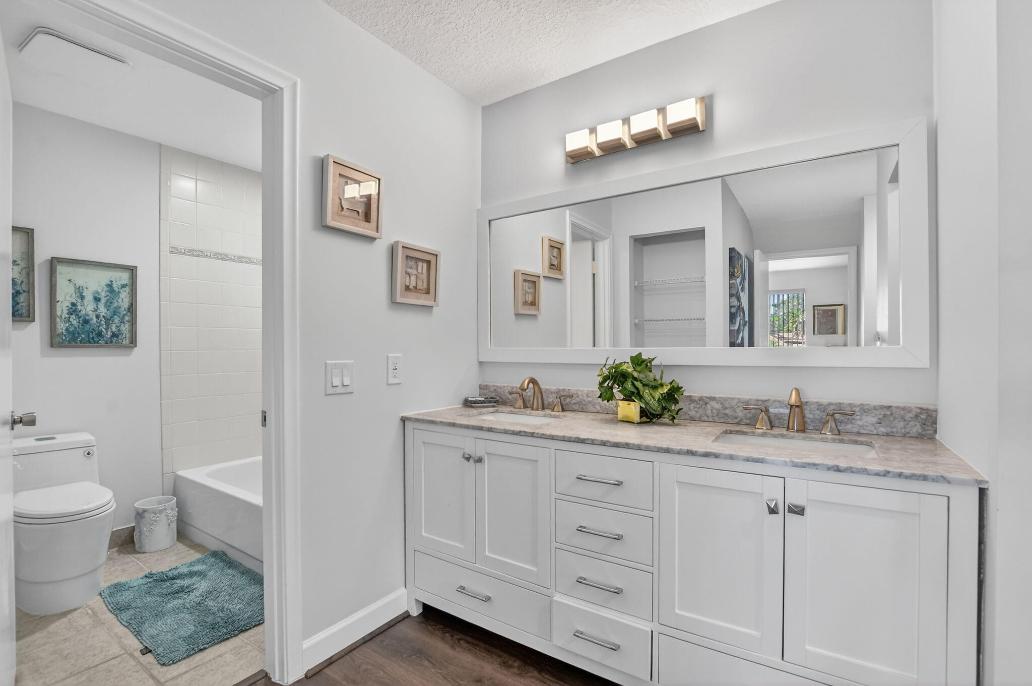 HORIZONS OF BOCA LAGO CONDO - Residential Lease