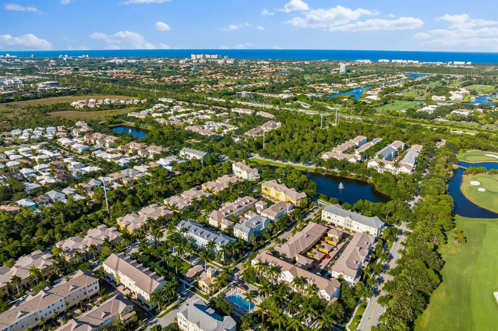 SANDPIPER COVE AT BOTANICA CONDO - Residential