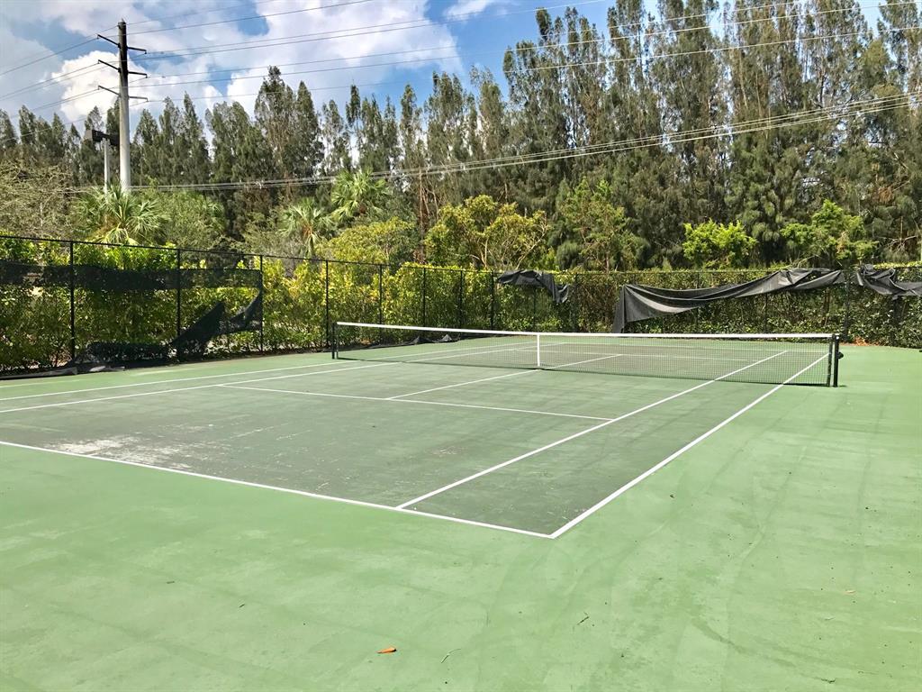 SANDPIPER COVE AT BOTANICA CONDO - Residential