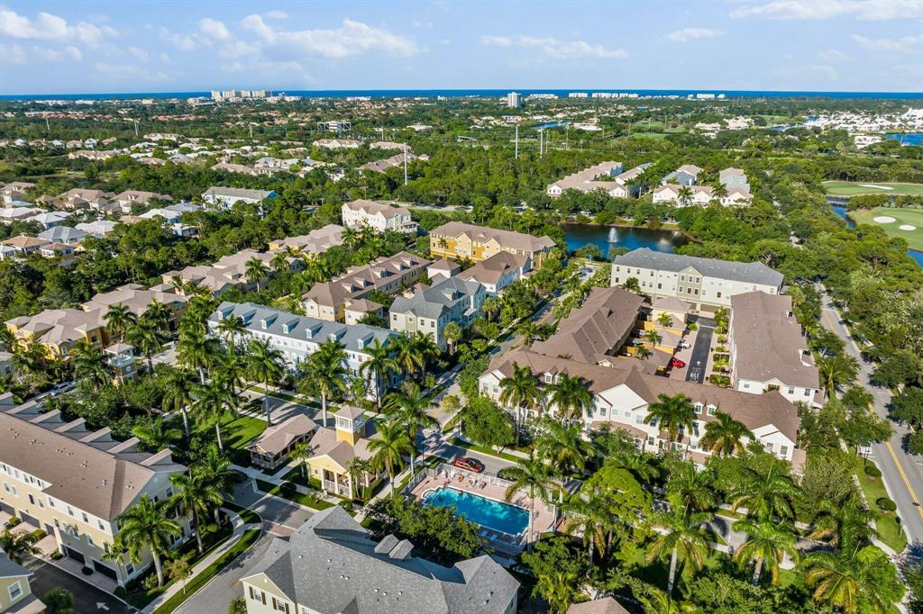 SANDPIPER COVE AT BOTANICA CONDO - Residential