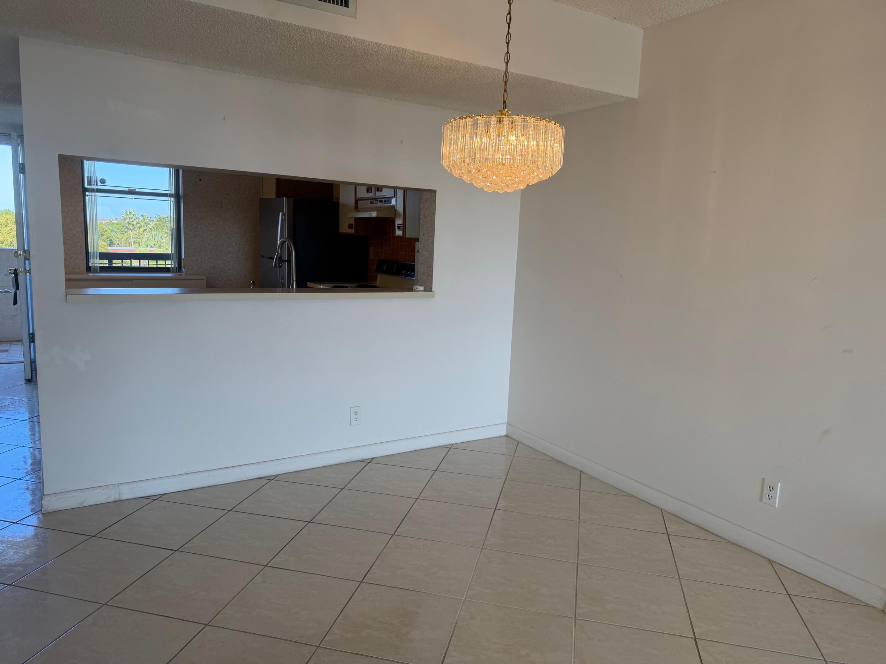 APPLEWOOD VILLAGE II-D CONDO - Residential