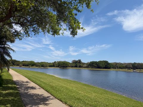 Tiny photo for 2766 S Carambola Cir Circle S #504, Coconut Creek, FL 33066 (MLS # B26007348)