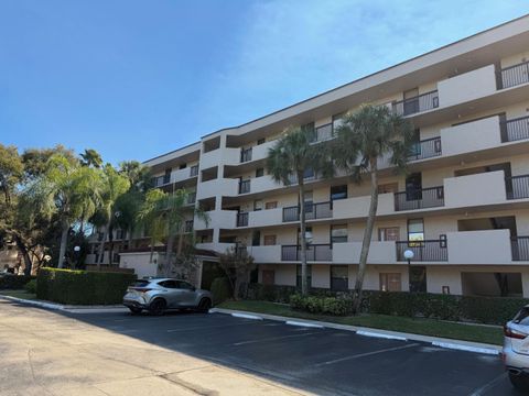 Photo of 2766 S Carambola Cir Circle S #504, Coconut Creek, FL 33066 (MLS # B26007348)