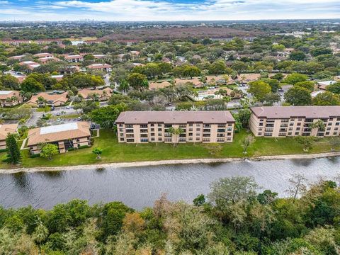 Tiny photo for 2766 S Carambola Cir Circle S #504, Coconut Creek, FL 33066 (MLS # B26007348)
