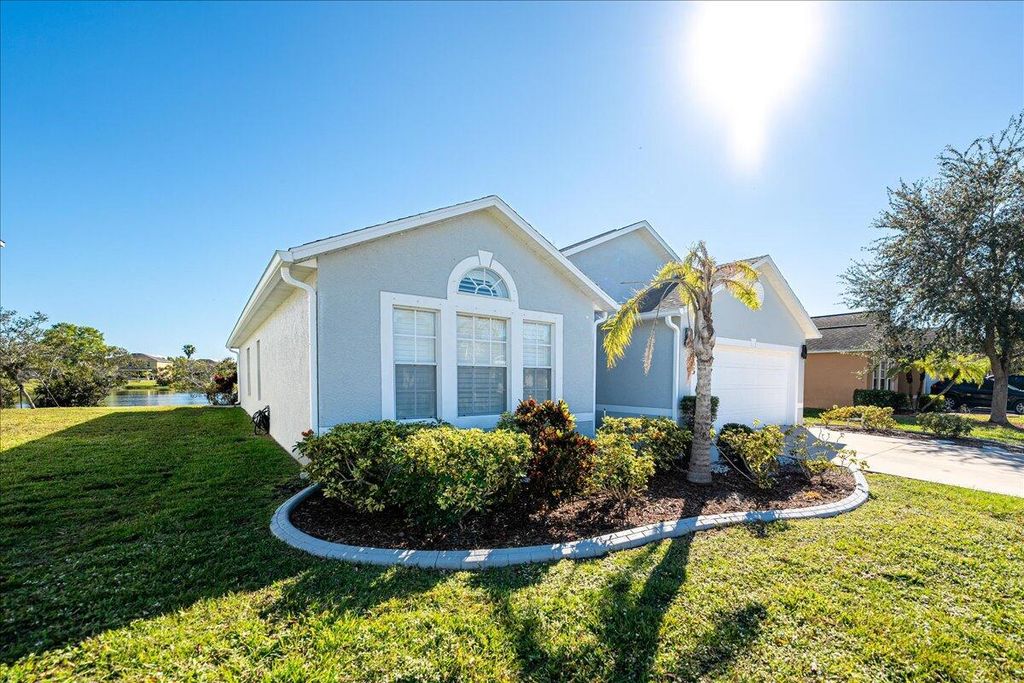 Photo of 6133 NW Wild Cotton Way, Port Saint Lucie, FL 34986 (MLS # R11040797)