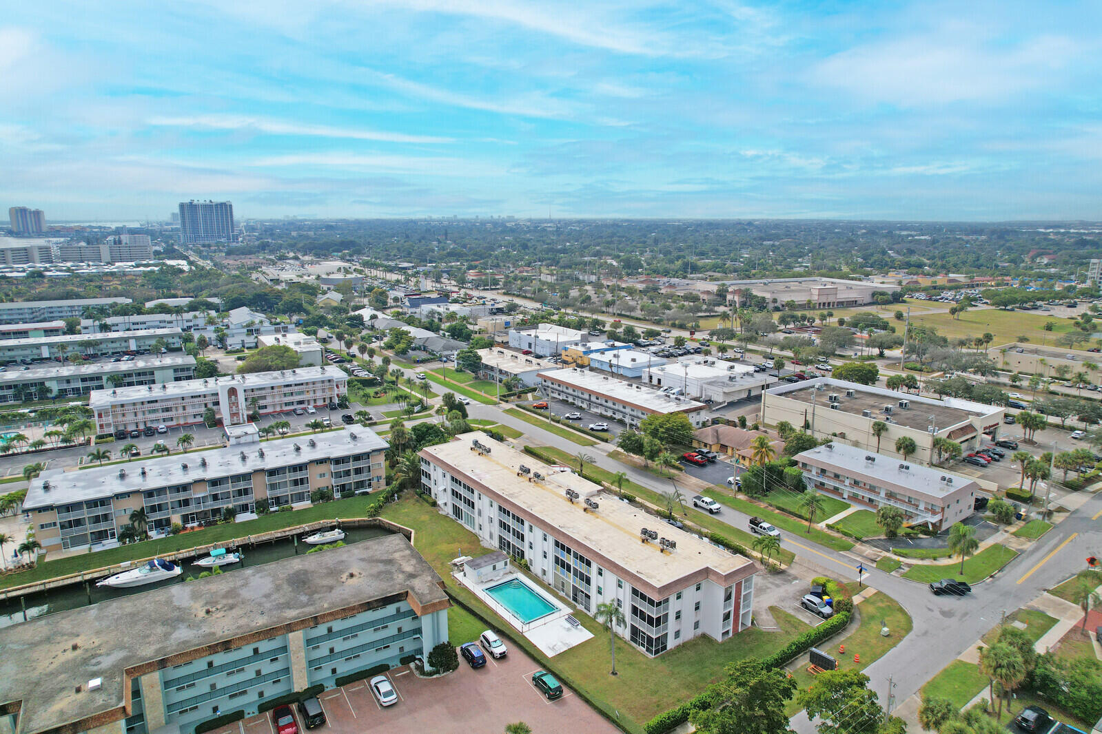 NORTHPORT CONDO APTS - Residential