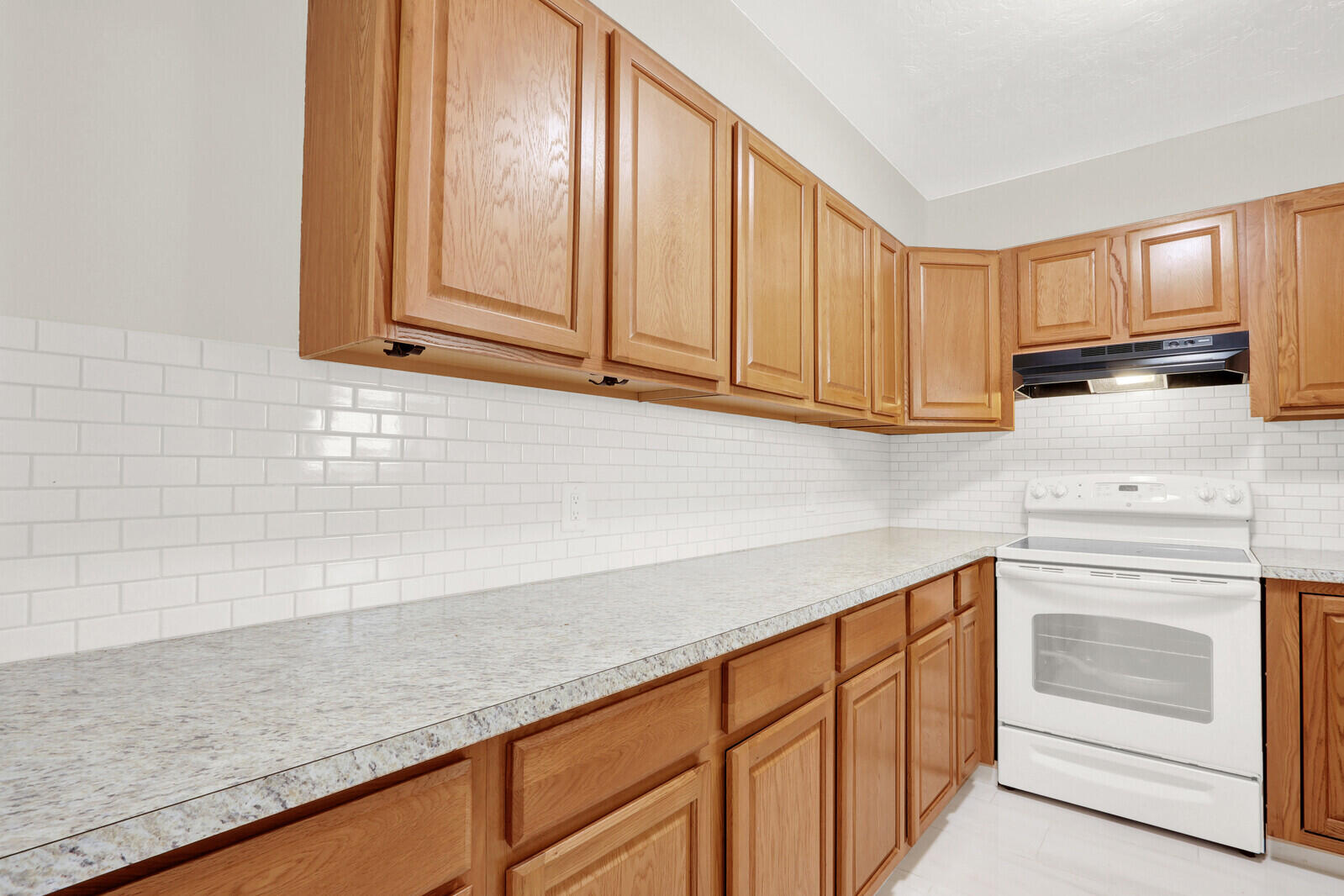 NORTHPORT CONDO APTS - Residential