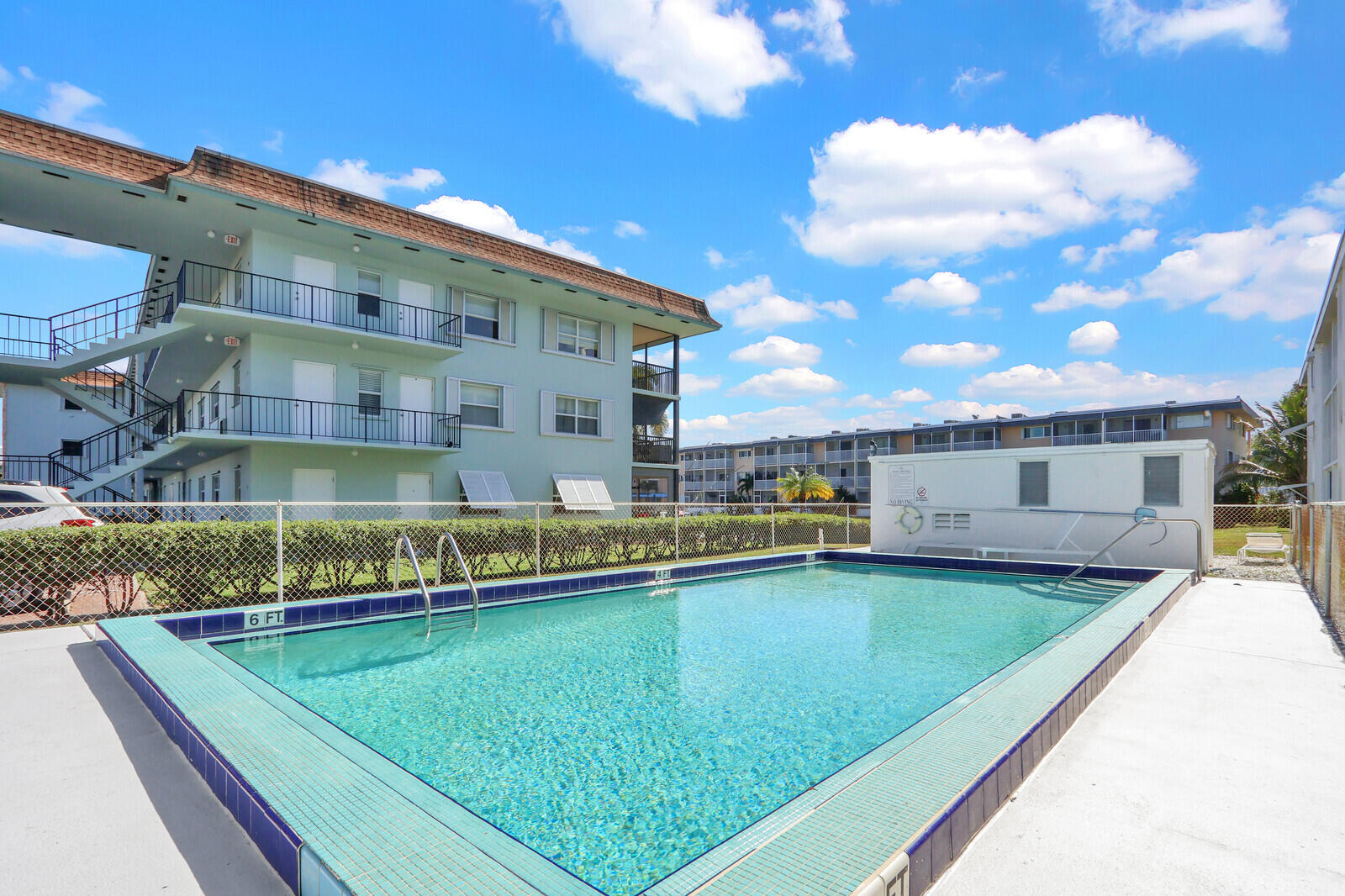 NORTHPORT CONDO APTS - Residential