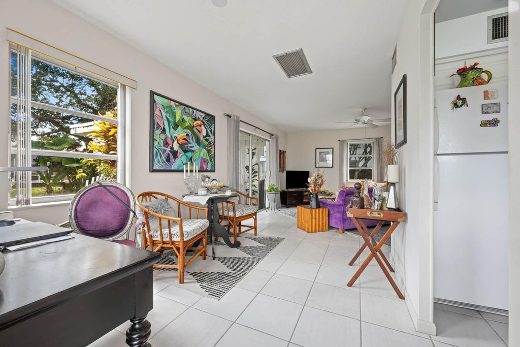 Photo of 10084 Meridian Way N #9, Palm Beach Gardens, FL 33410 (MLS # R11113726)