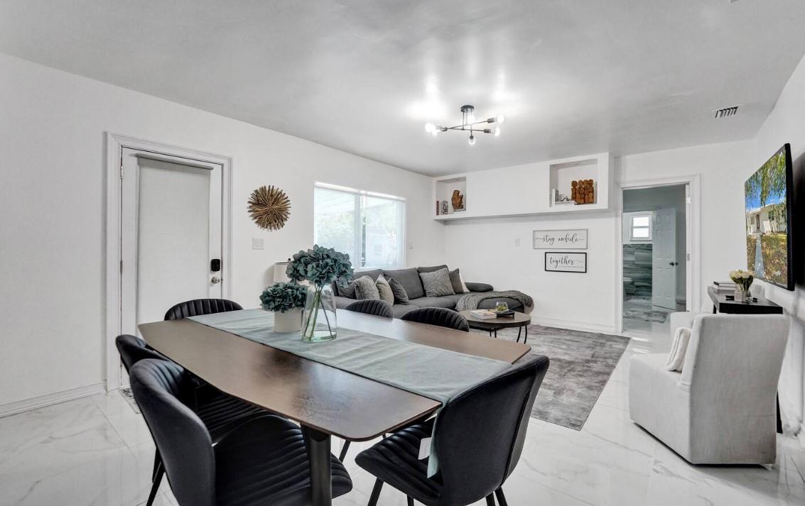 Hollywood 1-21 B - Residential