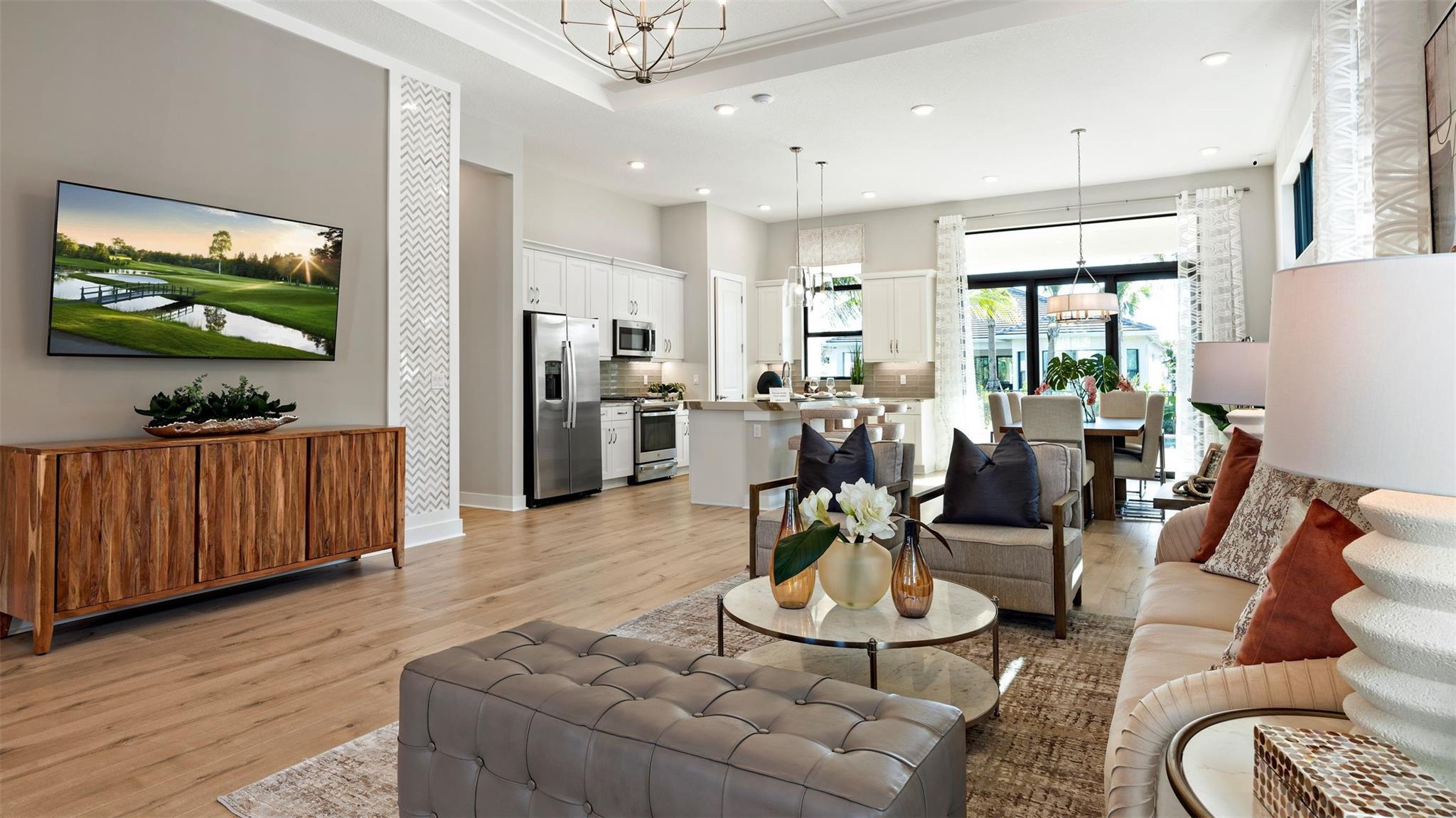 CRESSWIND PALM BEACH - Residential