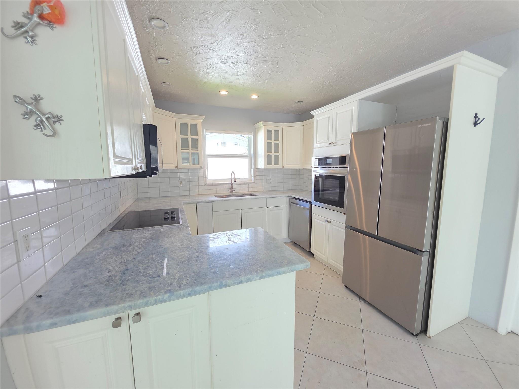 GARDEN ISLES SEC 7 - Residential Lease