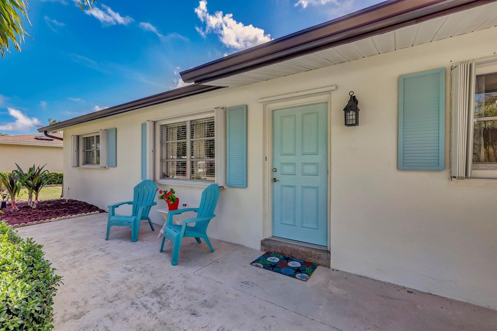 Photo of 2346 N Wallen Drive, West Palm Beach, FL 33410 (MLS # R11125058)