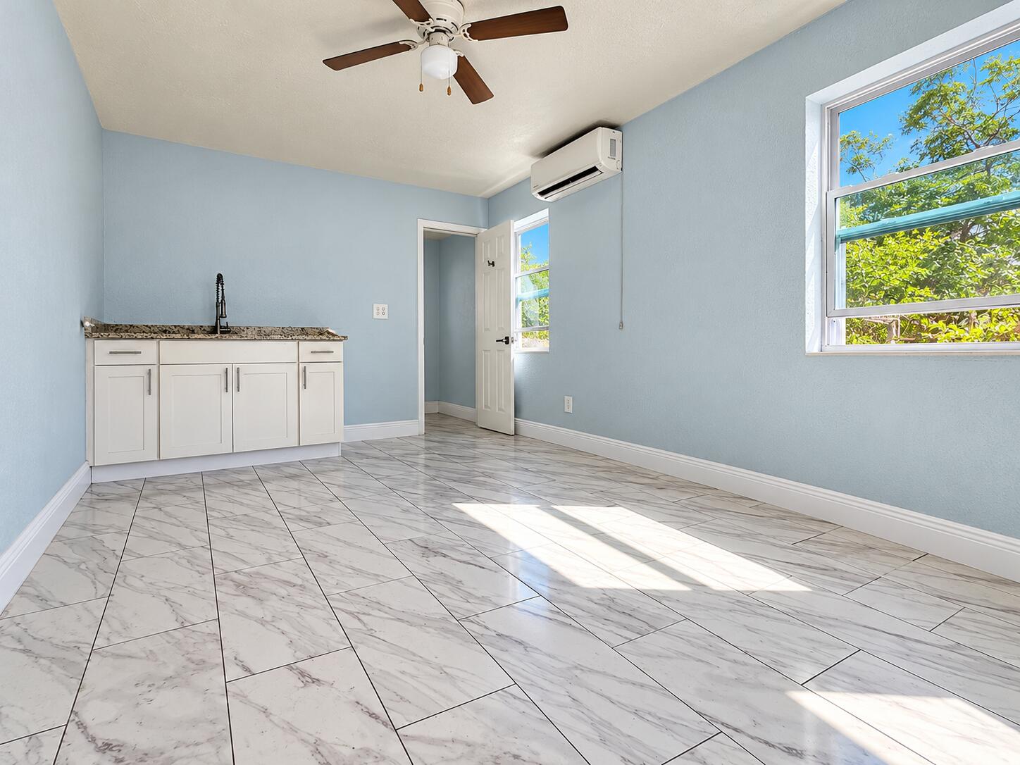 632 W 5TH Street 0