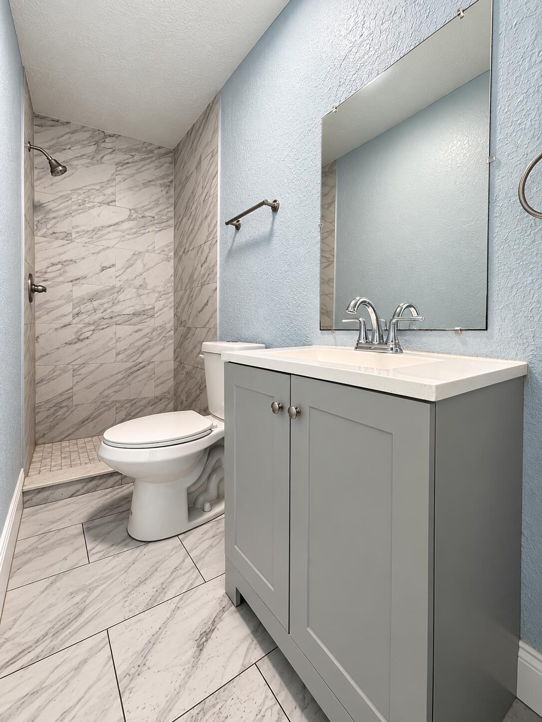 632 W 5TH Street 0