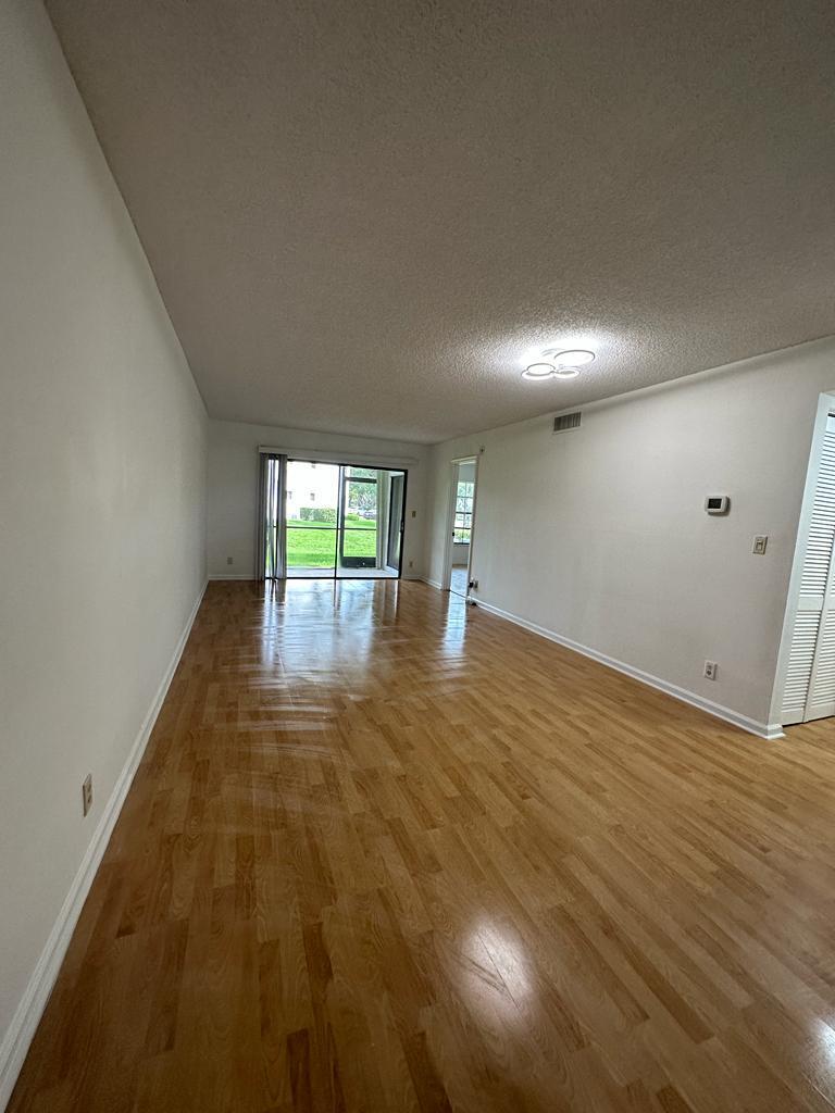 LAKE WINDWOOD CONDO - Residential Lease