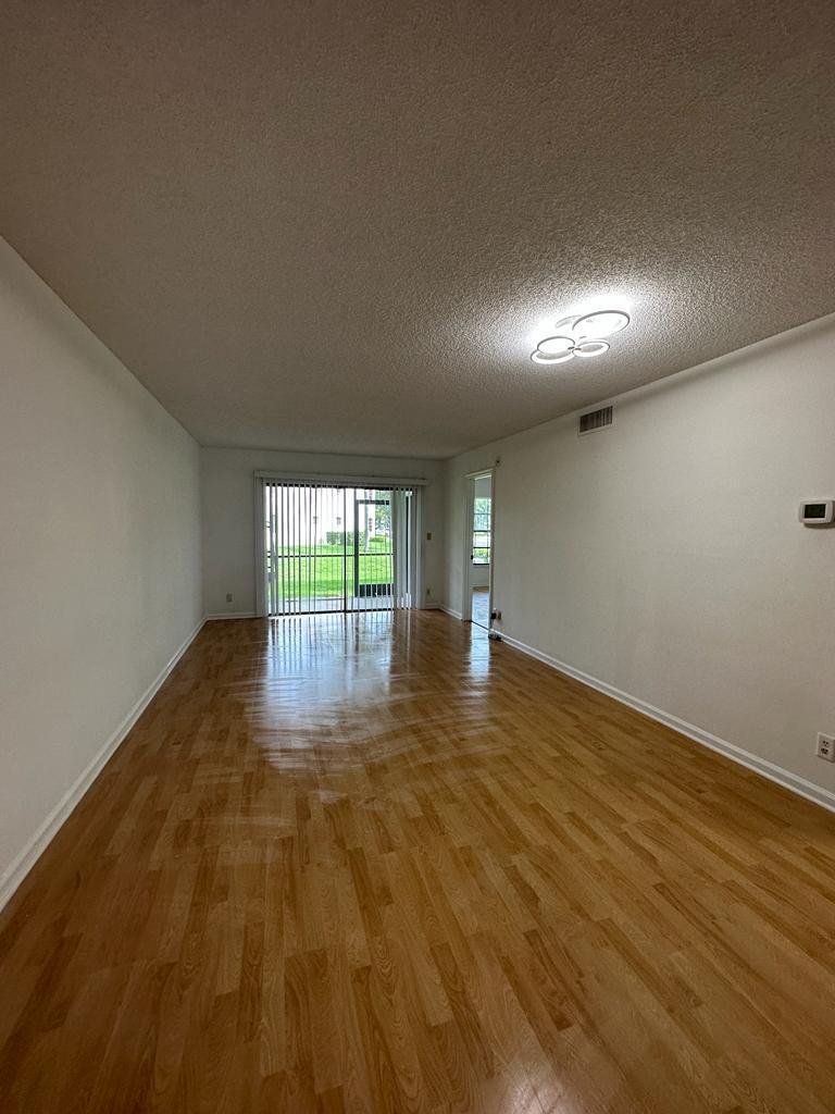 View photos, virtual tours, details... 301 Olivewood Place O126