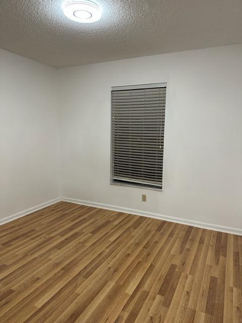 LAKE WINDWOOD CONDO - Residential Lease