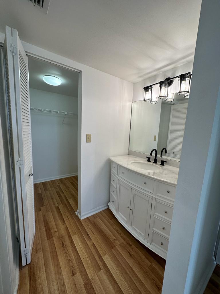 LAKE WINDWOOD CONDO - Residential Lease
