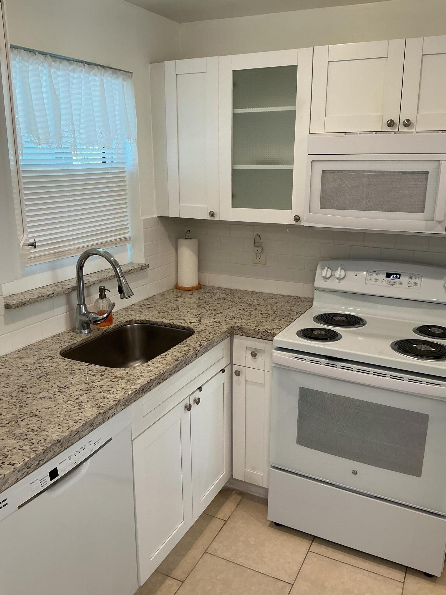 8100 SUNRISE LAKES Boulevard 210