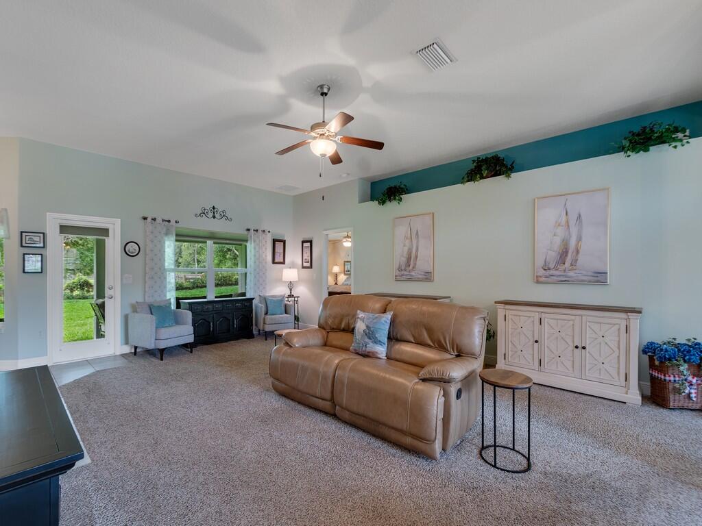 Oaks of Vero - Residential
