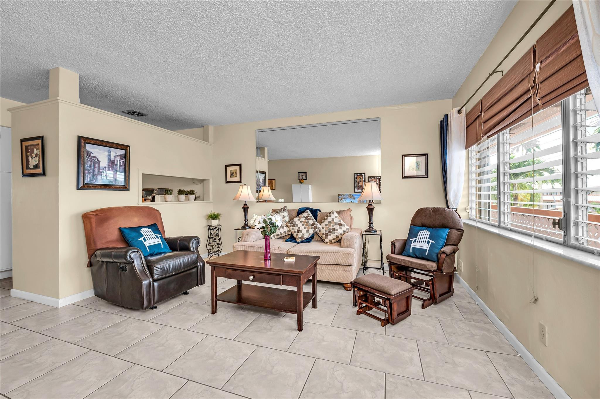 ROLEN LAKE - Residential