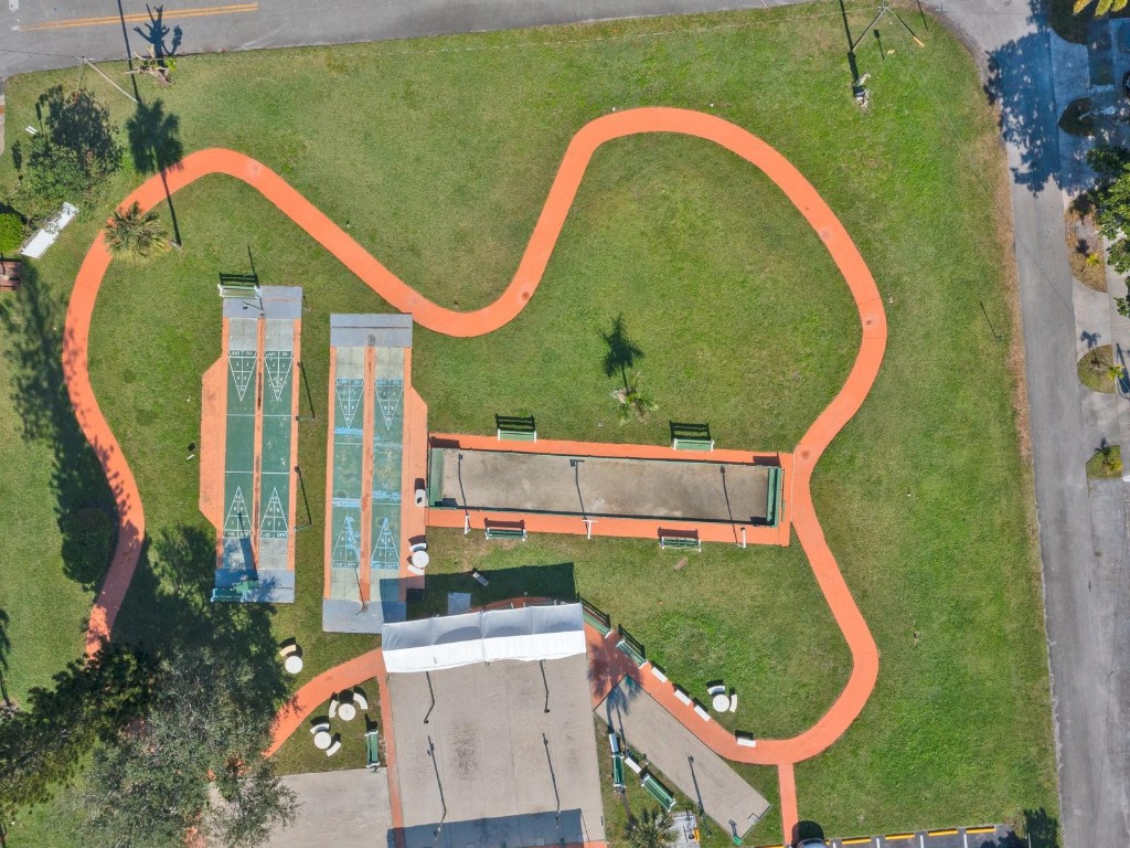 ROLEN LAKE - Residential