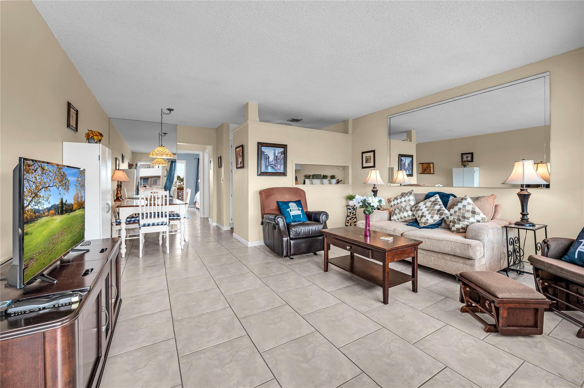 ROLEN LAKE - Residential